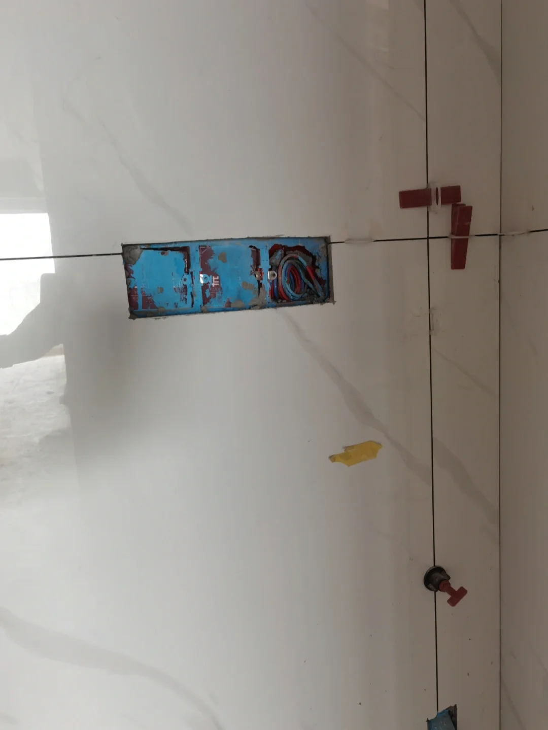 阳台瓷砖空鼓如何处理(阳台地砖空鼓最佳处理方法)